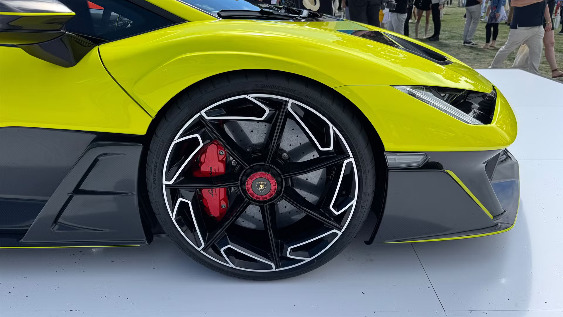 Lamborghini Fenomeno - Siêu xe V12 hybrid mạnh nhất lịch sử hãng ra mắt với công suất tới hơn 1.000 mã lực- Ảnh 5.