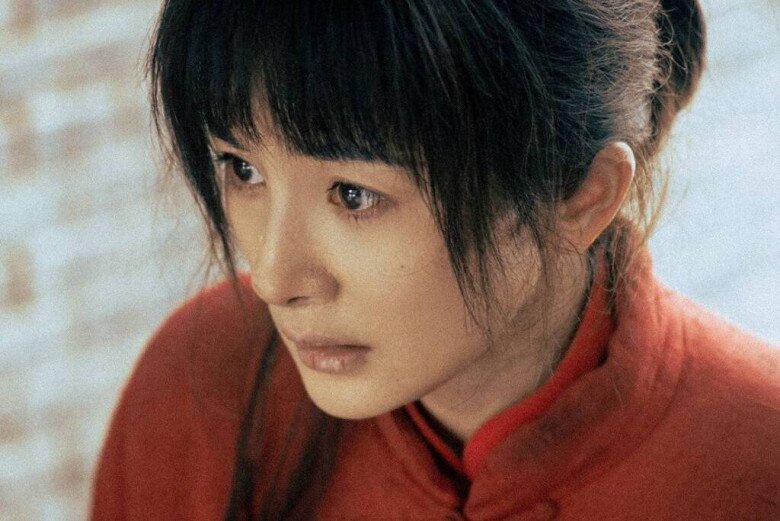 Đường nét của Dương Mịch quá sắc sảo, sang chảnh để vào vai một cô thôn nữ sống trong thời kỳ loạn lạc.