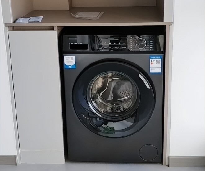 Ngày càng nhiều người đưa máy giặt lồng ngang vào “danh sách đen”, đây là 4 lý do - 1