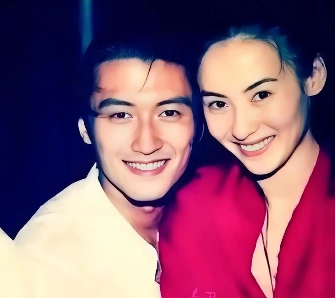 “Quốc bảo nhan sắc” cả đời không có bạn vì quá đẹp, ly hôn 14 năm vẫn được bố chồng cũ chia cho 90% tài sản - 3