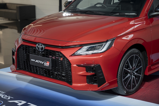 Toyota Vios hybrid ra mắt ĐNÁ: Chung động cơ Yaris Cross HEV, mạnh 110 mã lực, giá quy đổi từ 580 triệu- Ảnh 30.