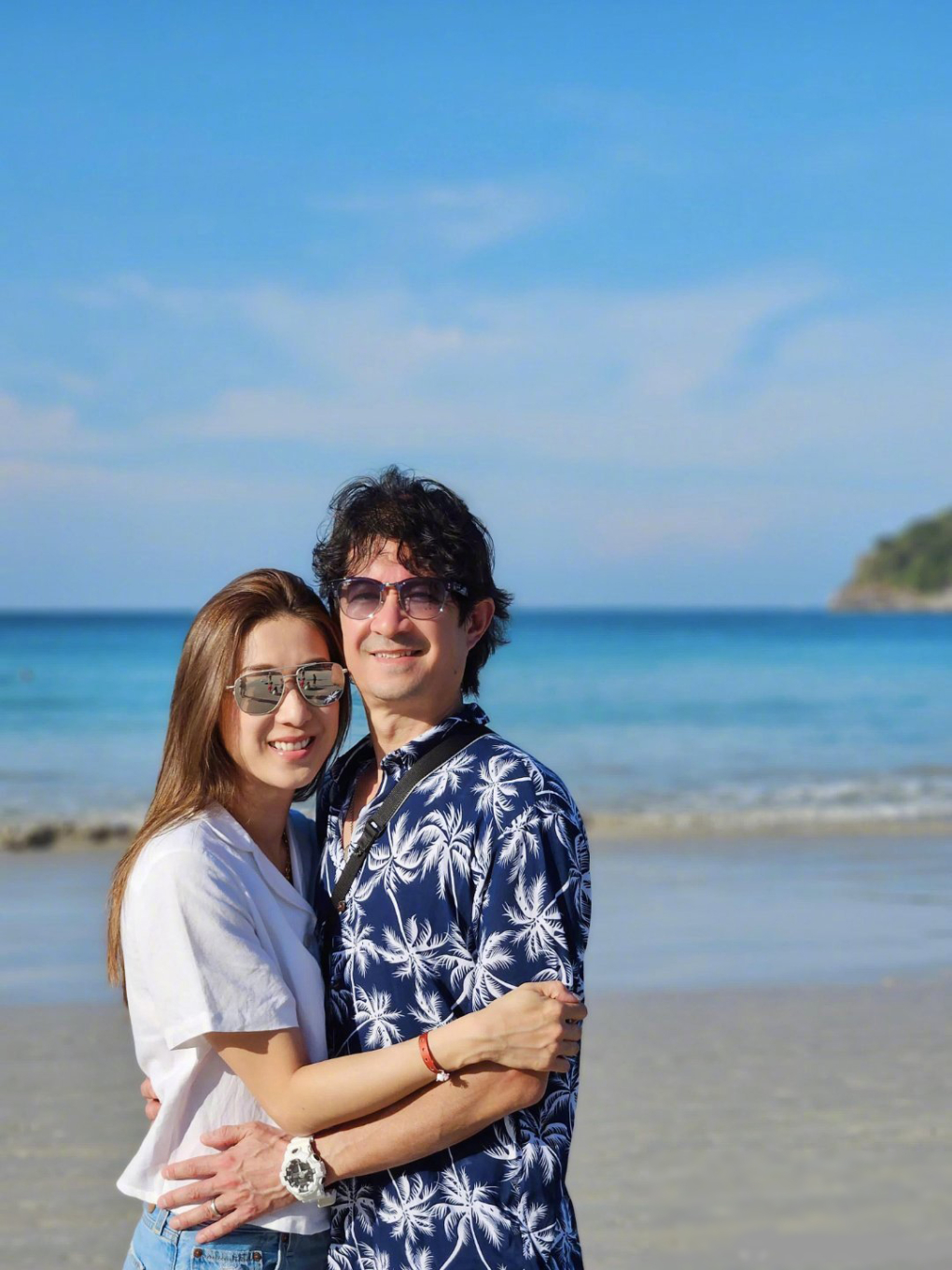 Chung Gia Hân và Jeremy, 54 tuổi. Ảnh: On