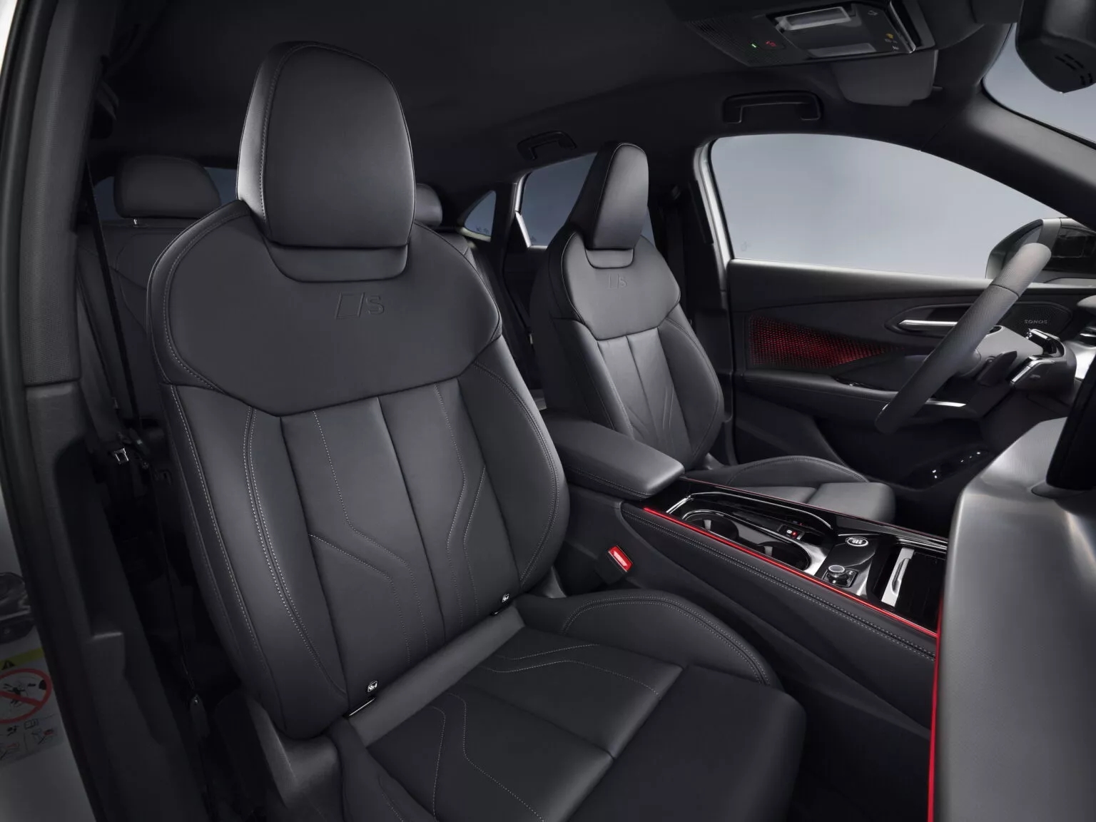 Audi Q3 Sportback 2026 ra mắt: Màn lớn hơn, mạnh tới 268 mã lực, có bản chạy được 117km không cần xăng- Ảnh 14.