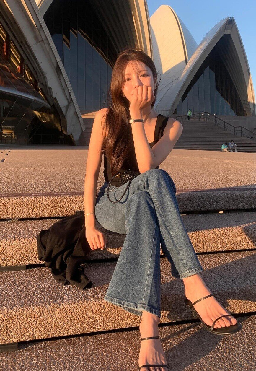 Không thích cao gót thì sắm ngay 5 kiểu giày dép này: Đi làm vừa thoải mái vừa sang chảnh, dân công sở bỏ lỡ chỉ có tiếc - 5