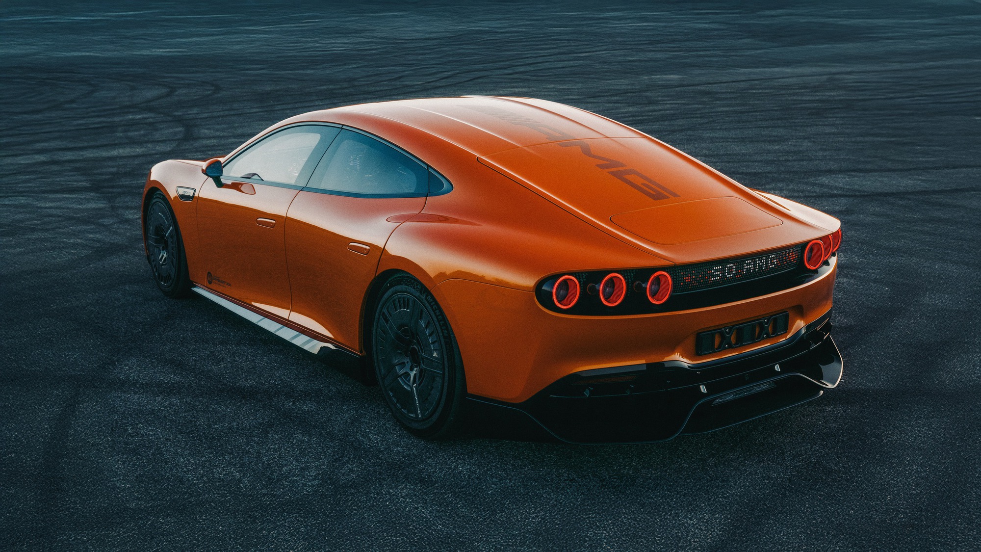 Xe điện không thể đi xa? Chiếc xe này đi vòng trái đất trong 8 ngày, phá một kỷ lục của xe Trung Quốc- Ảnh 9. Xe điện không thể đi xa? Chiếc xe này đi vòng trái đất trong 8 ngày, phá một kỷ lục của xe Trung Quốc- Ảnh 9.