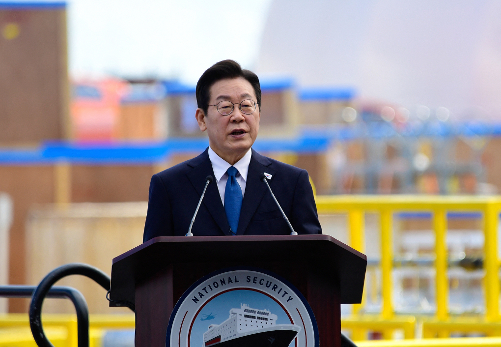 Tổng thống Lee Jae-myung phát biểu trong chuyến thăm xưởng đóng tàu thuộc sở hữu của tập đoàn Hanwha, Hàn Quốc tại thành phố Philadelphia, bang Pennsylvania, Mỹ ngày 26/8. Ảnh: AFP