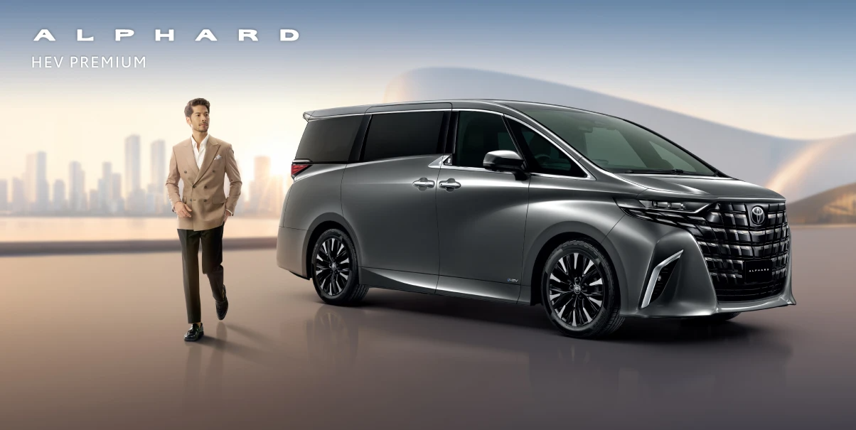 Toyota Alphard 2026 ra mắt gần Việt Nam: Thêm bản giá rẻ quy đổi từ 2,8 tỷ đồng, chỉ có hybrid, nâng cấp nhẹ tiện nghi, dán sẵn PPF - Ảnh 1.