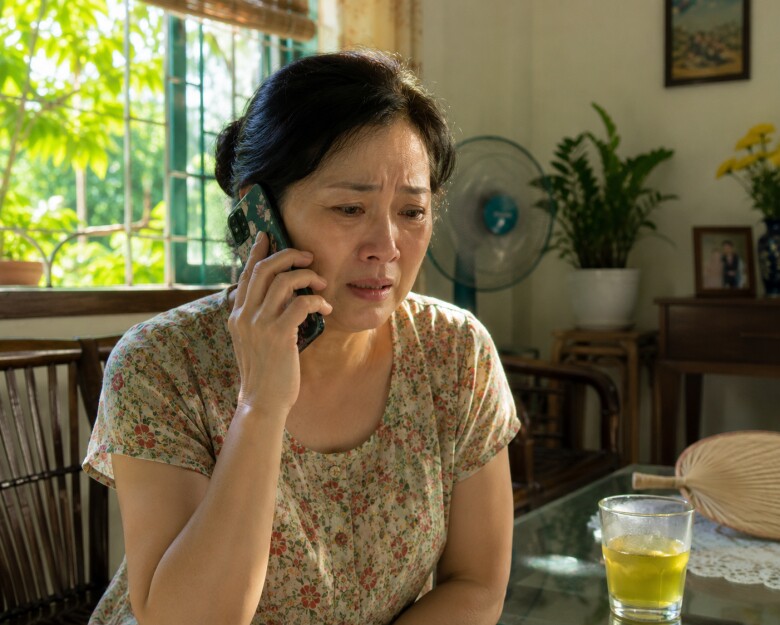 Tôi gọi điện hỏi thì chồng nói vài hôm nữa anh sẽ về. (Ảnh minh họa)