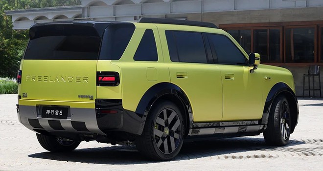 SUV mới của hãng con Jaguar Land Rover giá quy đổi từ hơn 1,3 tỷ đồng: 3 màn hình siêu lớn, mạnh hơn 800hp, EREV chạy 310km không cần xăng - Ảnh 3.