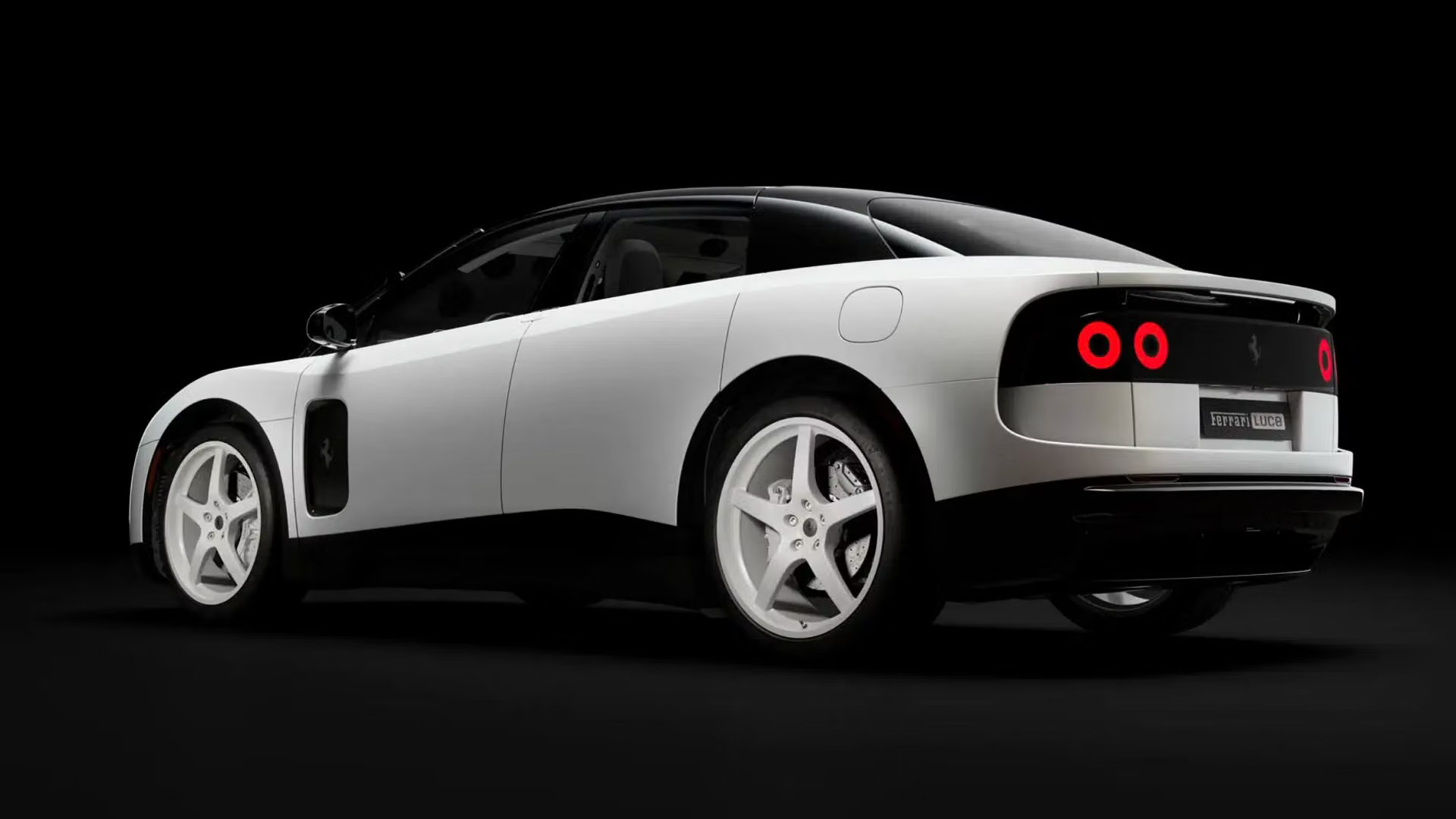 Ai chê cứ chê, một chiếc Ferrari Luce vừa được chốt giá quy đổi hơn 1.000 tỷ đồng - Ảnh 2.