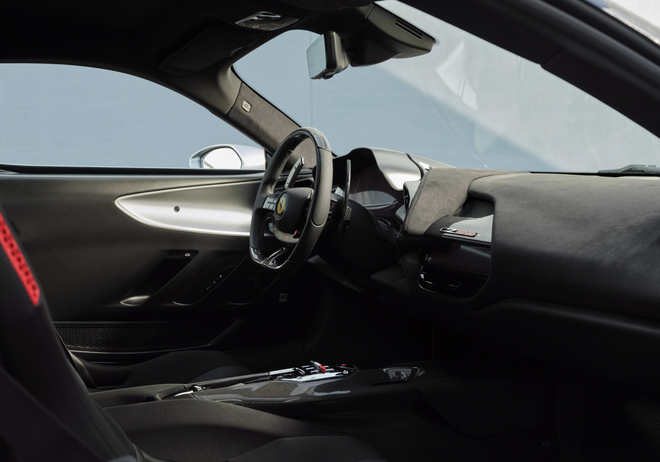 Ferrari làm riêng siêu xe độc bản cho giới tinh hoa: Gần 1.000 mã lực, ngoại hình không còn nhận ra bản gốc - Ảnh 6.