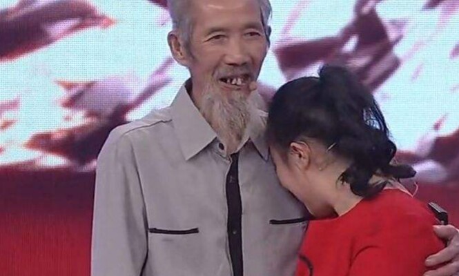 Thiếu nữ 23 tuổi cầu hôn ông lão 71 tuổi, cưới về mang bầu sinh quý tử kháu khỉnh, giờ làm mẹ đơn thân nuôi con - 3