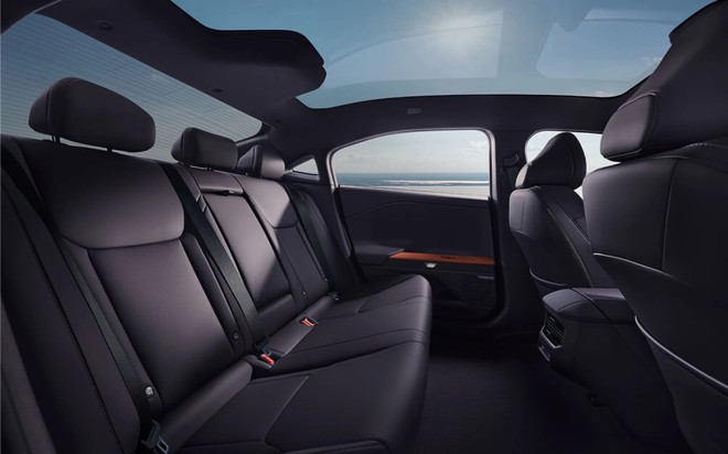 Hyundai tung sedan điện giá quy đổi chỉ 600 triệu: Thiết kế như Lamborghini, chạy Hà Nội - Quảng Trị chỉ trong 1 lần sạc - Ảnh 8.
