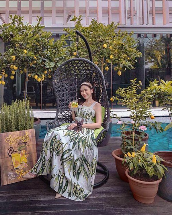 Mẹ 2 con được chồng cũ chu cấp 10 tỷ/tháng, trồng hoa trái, nuôi gà chẳng khác gì ở quê - 7