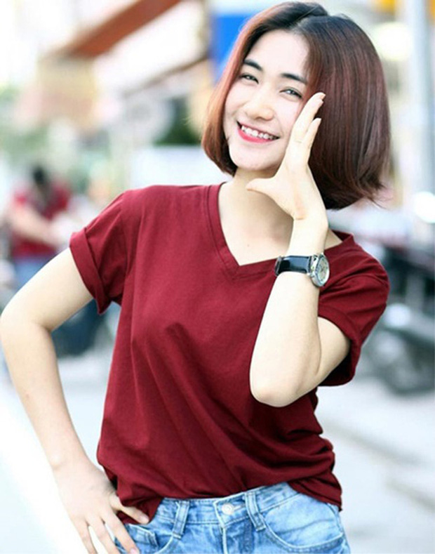 Bị nghi phẫu thuật thẩm mỹ, Hoà Minzy liền lên tiếng thừa nhận chỉ thay đổi 1 điểm trên gương mặt - Ảnh 3. Bị nghi phẫu thuật thẩm mỹ, Hoà Minzy liền lên tiếng thừa nhận chỉ thay đổi 1 điểm trên gương mặt - Ảnh 3.