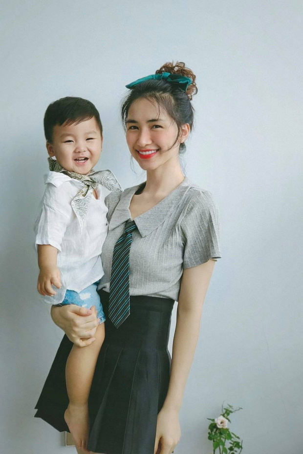 Bị nghi phẫu thuật thẩm mỹ, Hoà Minzy liền lên tiếng thừa nhận chỉ thay đổi 1 điểm trên gương mặt - Ảnh 6. Bị nghi phẫu thuật thẩm mỹ, Hoà Minzy liền lên tiếng thừa nhận chỉ thay đổi 1 điểm trên gương mặt - Ảnh 6.