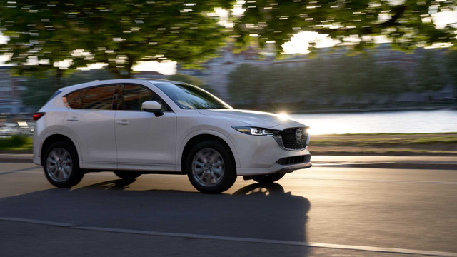 Mazda CX-5 chính thức có bản facelift ngay trước thềm ra mắt thế hệ mới - Ảnh 3.