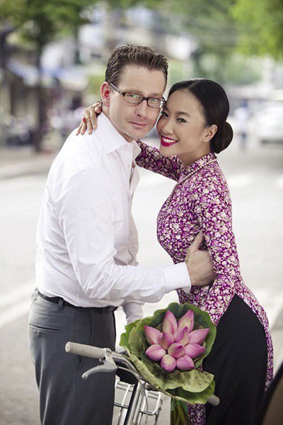 Sao Việt lận đận tình duyên, giờ lấy chồng Tây giàu, cuộc sống đáng mơ ước - 1