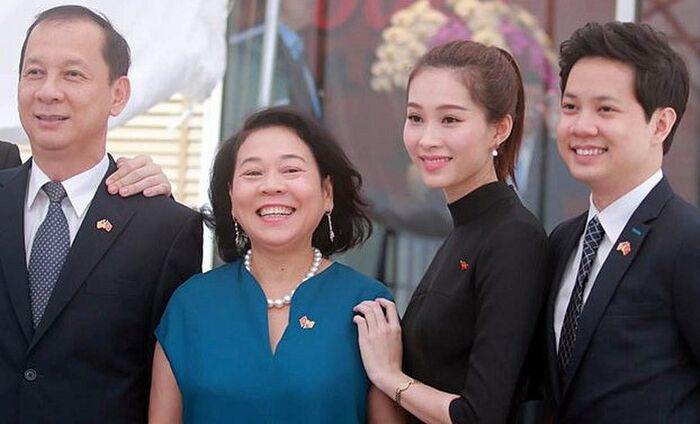 Chân dung mẹ chồng quyền lực của sao Việt: Tăng Thanh Hà có 2 người, đều vừa đẹp vừa sang - 20