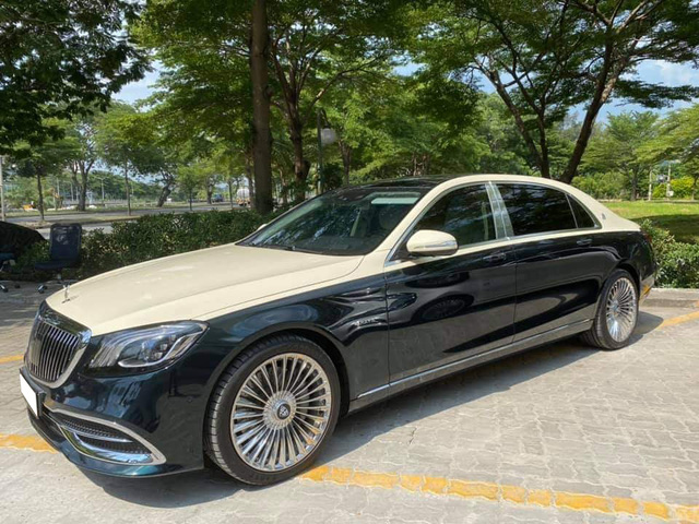 Bán xe từ lâu, ba chị em Đoàn Di Băng vẫn check in sang chảnh bên Maybach S 450 và Porsche Panamera - Ảnh 3.