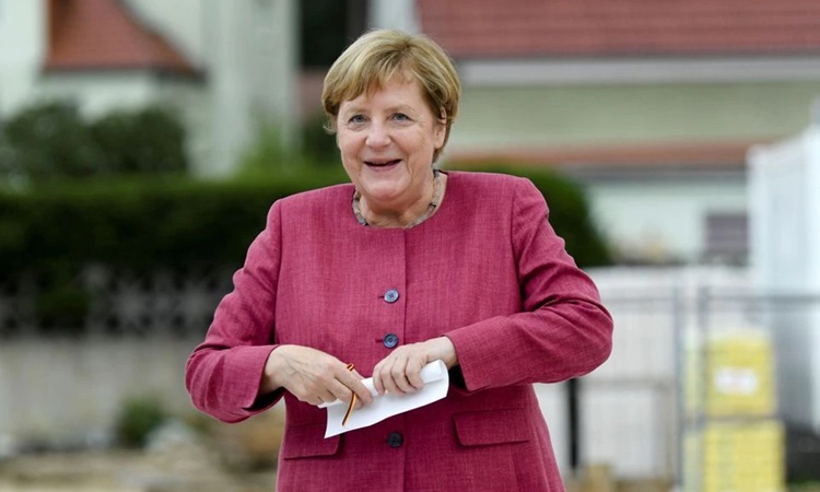 Thủ tướng Đức Angela Merkel tại thành phố Burgergarten, Đức, hôm 10/9. Ảnh: Reuters.