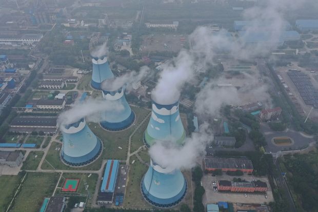 Một nhà máy nhiệt điện than ở tỉnh Giang Tô, Trung Quốc. Ảnh: Zuma Press
