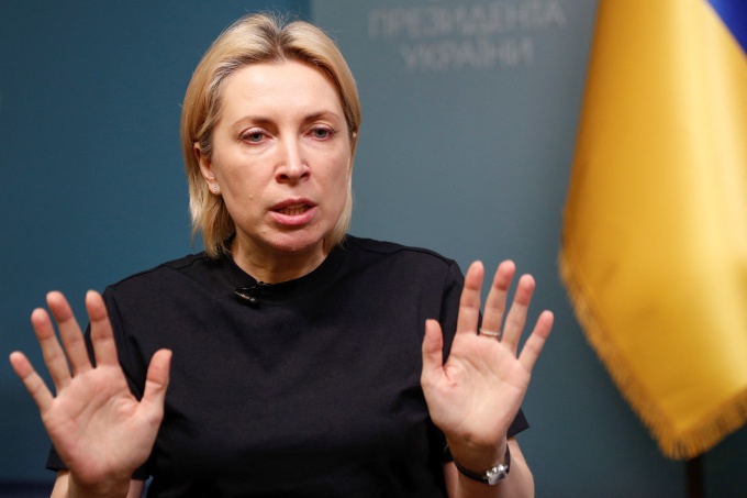 Phó thủ tướng Ukraine Iryna Vereshchuk trả lời phỏng vấn Reuters tại thủ đô Kiev ngày 11/4. Ảnh: Reuters.