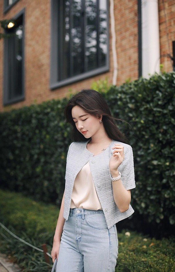 Trời thu mát mẻ, nàng diện 4 kiểu áo khoác nhẹ này với quần jeans là style thăng hạng - 12