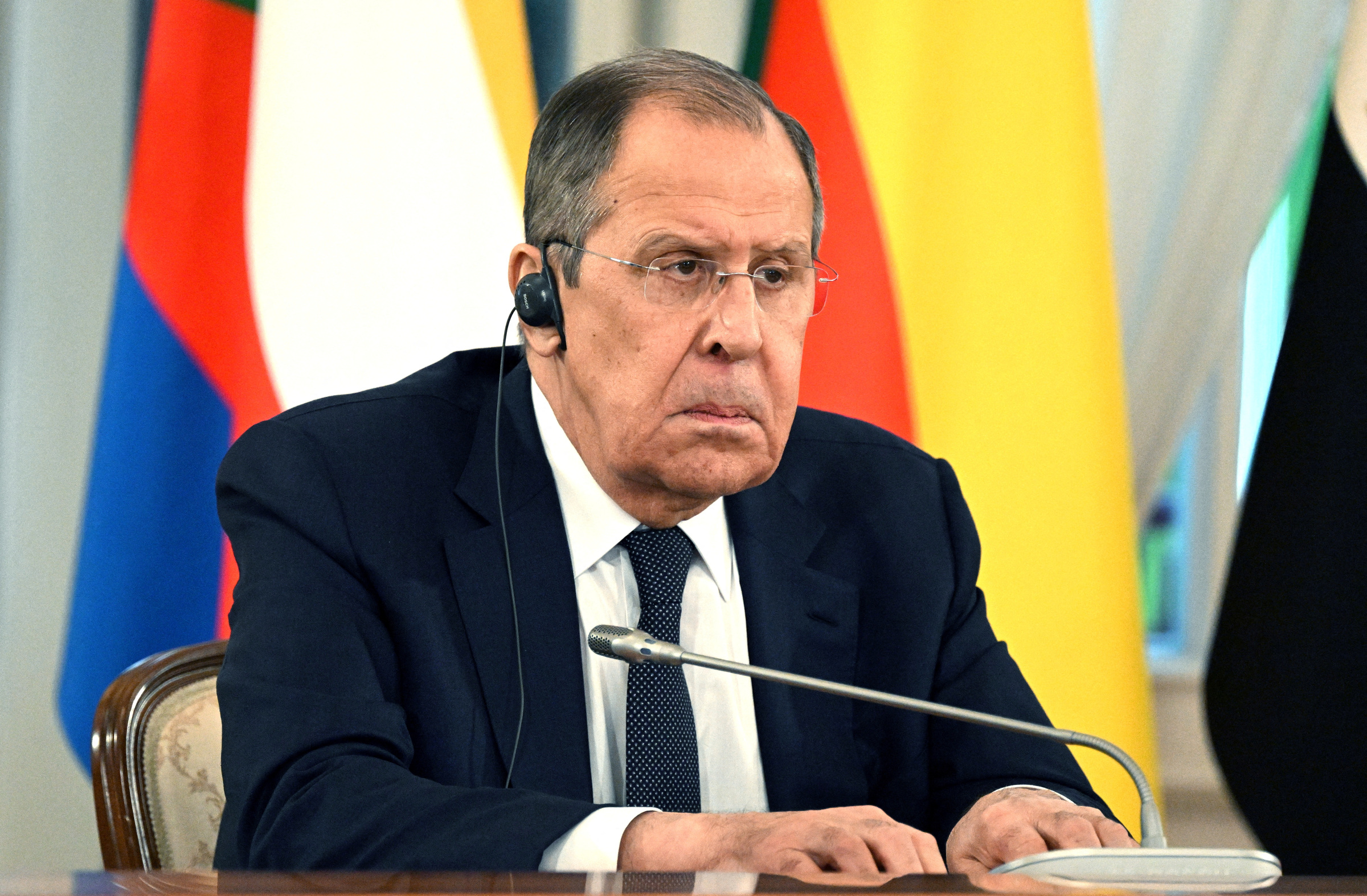 Ngoại trưởng Nga Sergei Lavrov tại cuộc họp ở St. Petersburg ngày 17/6. Ảnh: Reuters