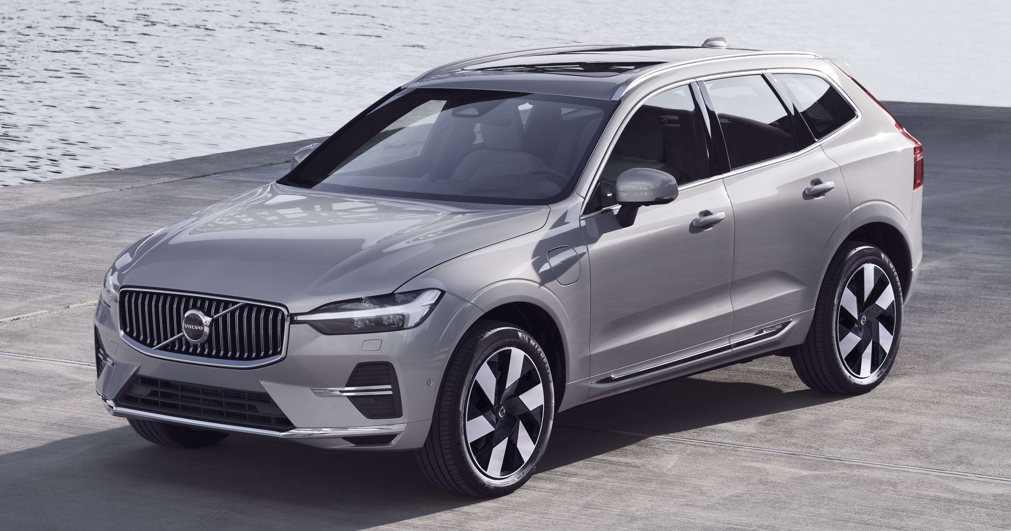 Volvo đồng loạt nâng cấp đội hình xe tại Malaysia, có thể sớm làm điều tương tự tại Việt Nam - Ảnh 1.