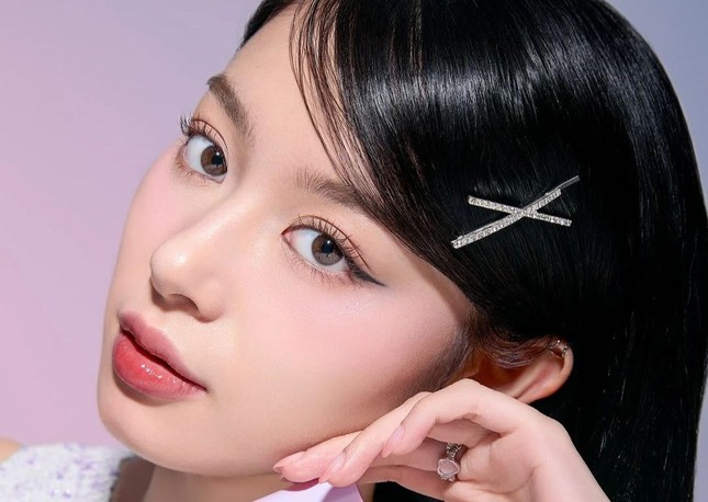 Make up tông hồng sáng mang lại cho bạn một vẻ ngoài năng lượng, trẻ trung, ngọt ngào.