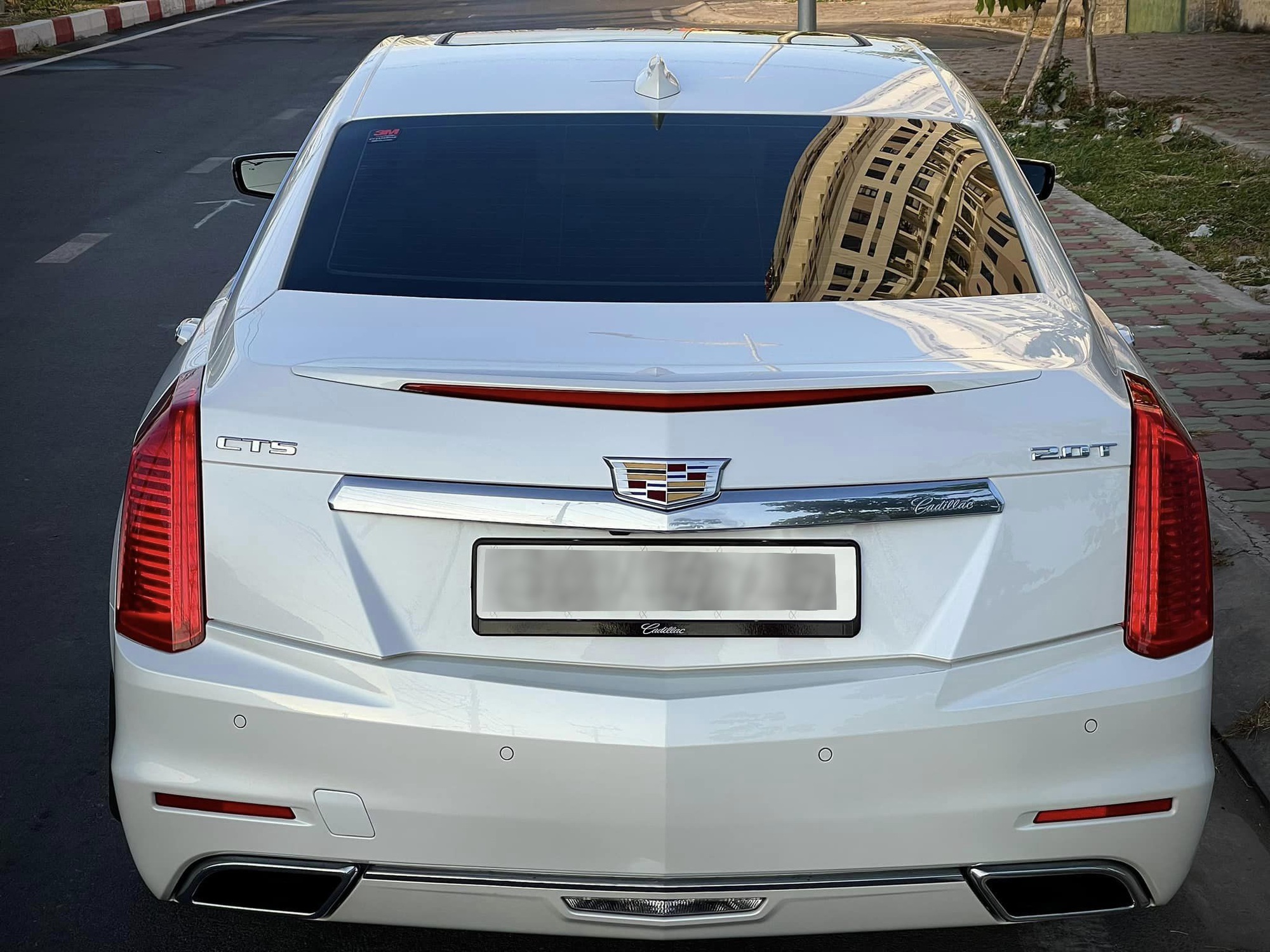 Rao Cadillac CTS giá hơn 1,4 tỷ, người bán cho biết cả Việt Nam chỉ có vài chiếc, đi trung bình hơn 3.000km/năm, cùng phân khúc E-Class- Ảnh 4.