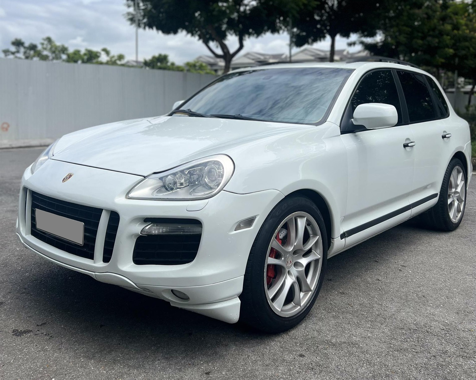 Rao Porsche Cayenne 16 năm tuổi rẻ ngang Kia Soluto, người bán khẳng định: 'Xe siêu đẹp'- Ảnh 5.