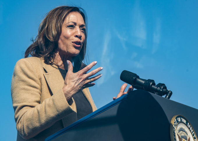 Ứng viên tổng thống đảng Dân chủ Kamala Harris phát biểu tại North Hampton, bang New Hampshire ngày 4/9. Ảnh: AFP