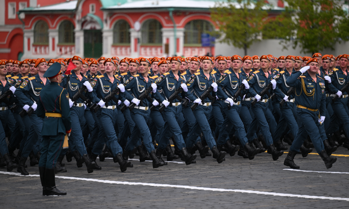 Quân nhân Nga tại lễ Duyệt binh Chiến thắng ở Quảng trường Đỏ hồi tháng 5. Ảnh: AFP