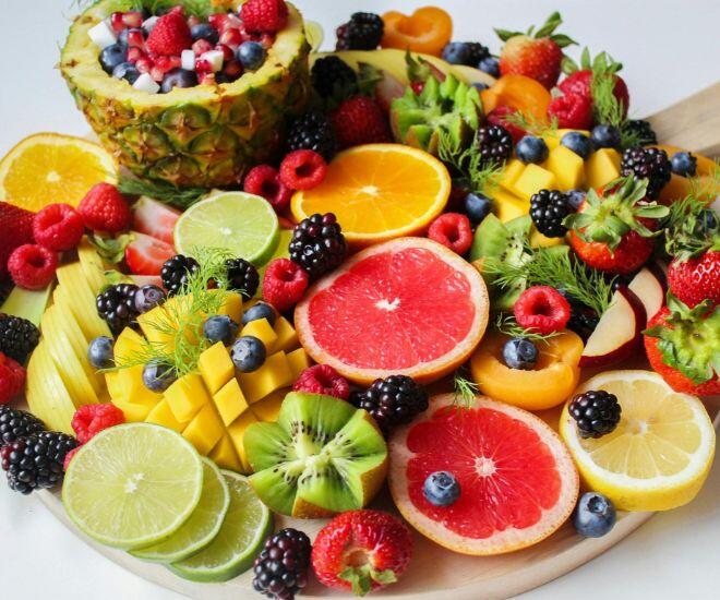 Lựa chọn thời điểm ăn trái cây rất quan trọng đối với sức khoẻ (Ảnh minh hoạ)