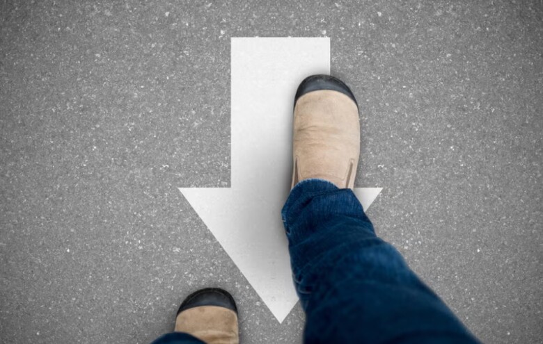 8 cách đi bộ đốt mỡ khiến hội chị em mê mẩn vì quá dễ áp dụng, có 1 kiểu ngược đời nhưng đốt calo cao hơn bình thường - 4