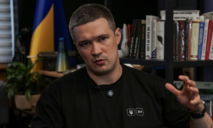 Phó thủ tướng Ukraine Mykhailo Fedorov tại Kiev hôm 26/8. Ảnh: Reuters