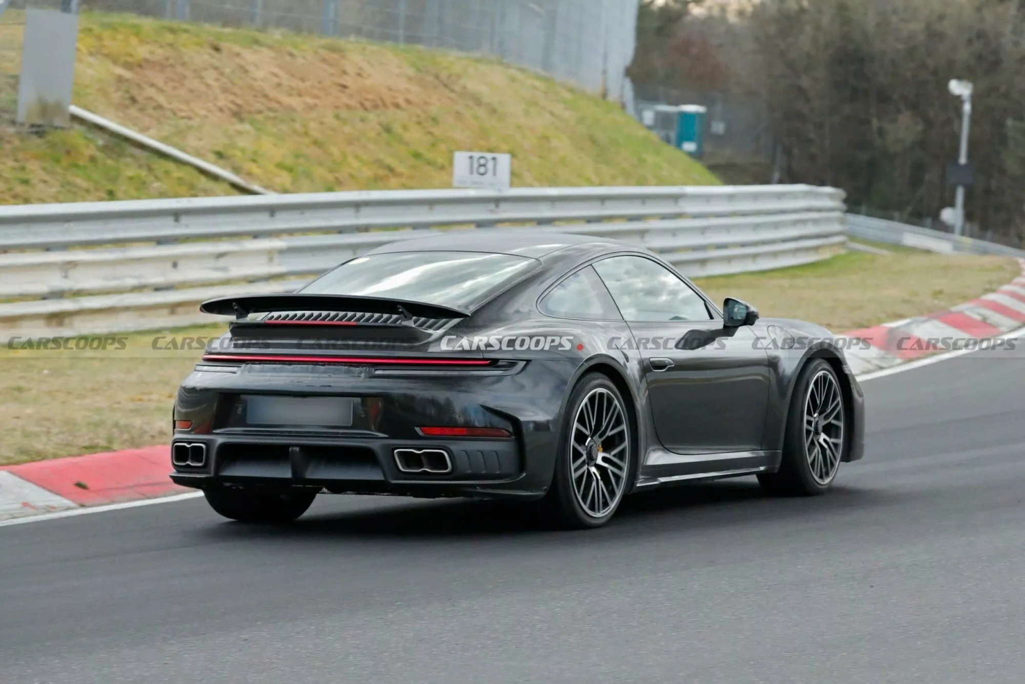 Porsche 911 sắp có bản Turbo và Turbo S hoàn toàn mới: Động cơ hybrid có thể mạnh đến 700 mã lực, ra mắt ngay tháng này- Ảnh 4.