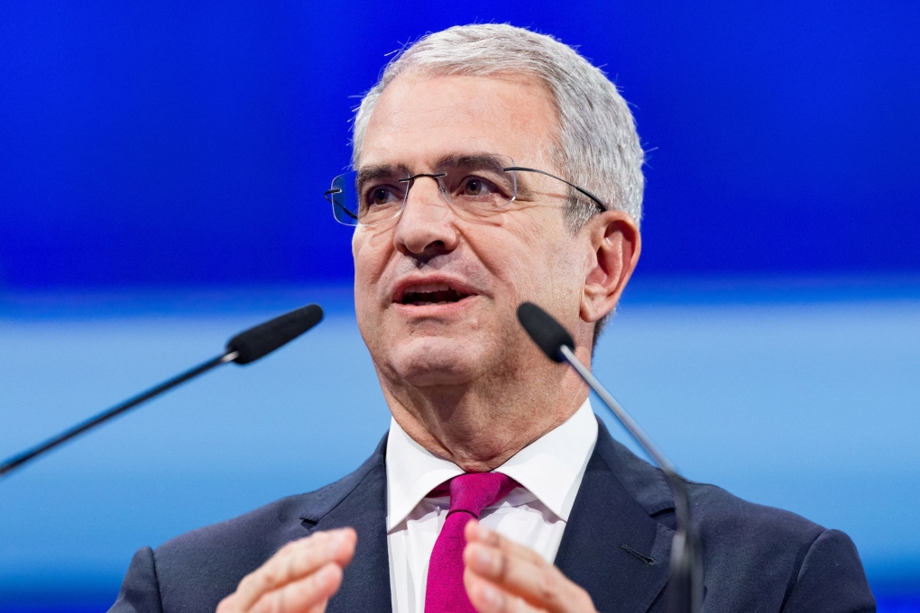 Ông Laurent Freix, phát biểu tại Đại hội đồng cổ đông thường niên của Nestle ngày 16/4/2025. Ảnh: Reuters