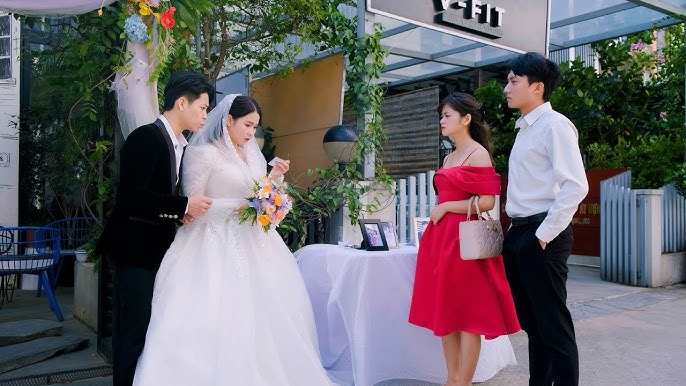 Hôm đó tôi mặc váy đỏ, đưa bạn trai tới dự đám cưới chồng cũ. (Ảnh minh họa)