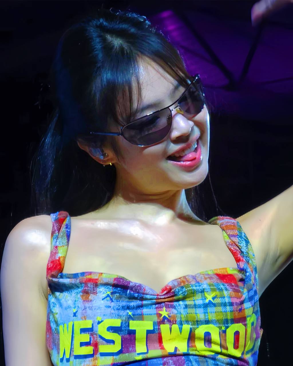 Vừa chia tay Gentle Monster, Jennie lộ diện ngầu đét tại event Ray-Ban- Ảnh 19. Vừa chia tay Gentle Monster, Jennie lộ diện ngầu đét tại event Ray-Ban- Ảnh 19.