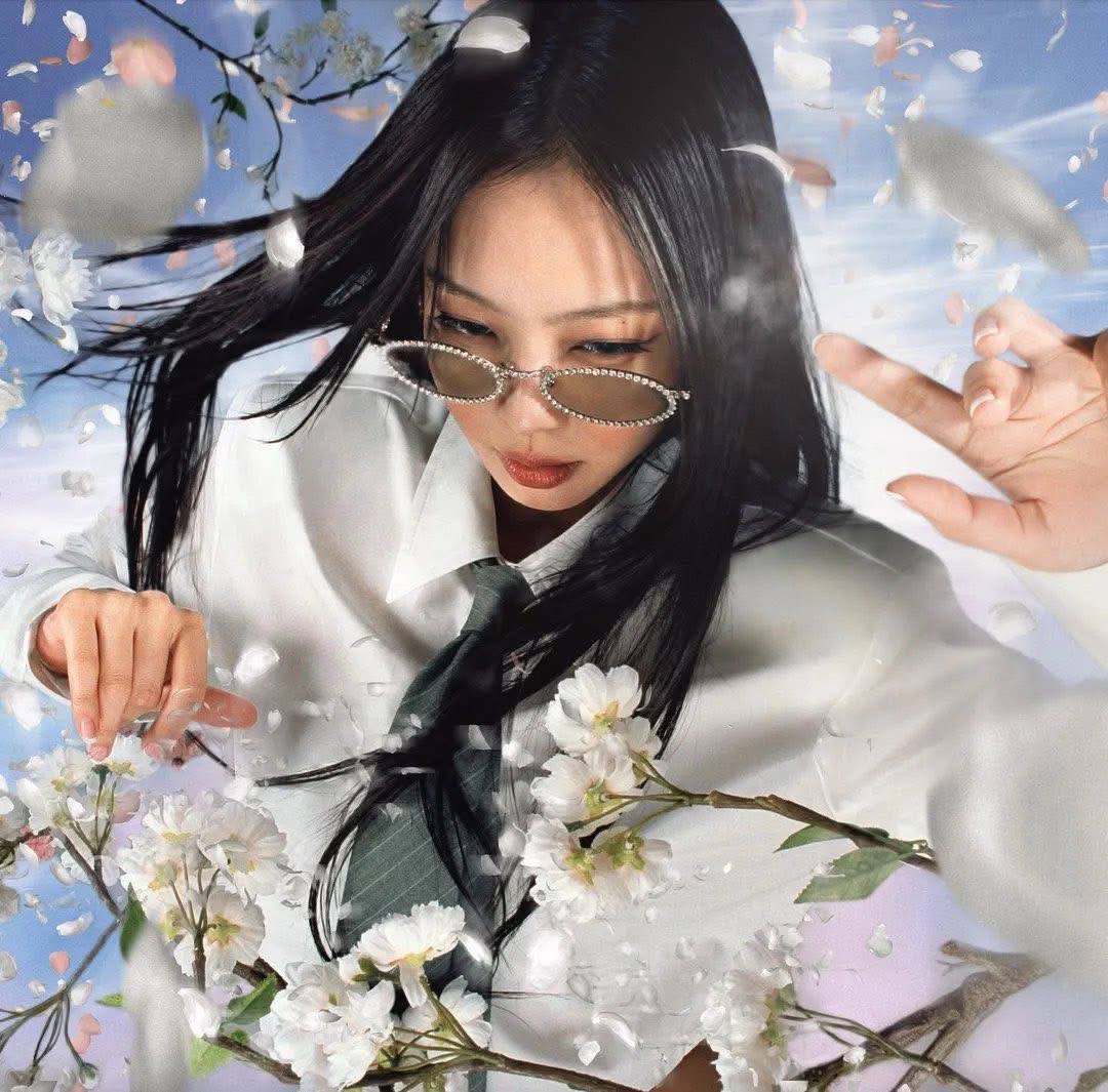 Vừa chia tay Gentle Monster, Jennie lộ diện ngầu đét tại event Ray-Ban- Ảnh 13. Vừa chia tay Gentle Monster, Jennie lộ diện ngầu đét tại event Ray-Ban- Ảnh 13.