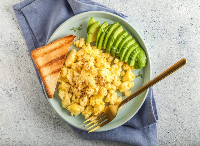 Trứng là thực phẩm lý tưởng cho việc phục hồi và xây dựng cơ bắp mà không làm tăng lượng chất béo.