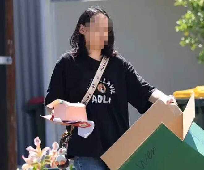 Nữ sinh 19 tuổi tra Google tự sinh con tại nhà, giấu kín đứa trẻ suốt 11 năm, đến khi bầu lần 3 mới đến bệnh viện - 1