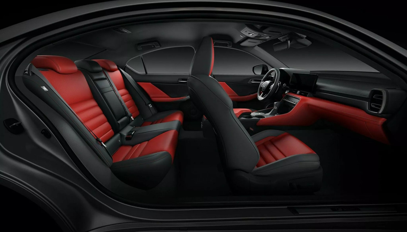 Lexus làm mới dòng sedan cỡ nhỏ- Ảnh 7.