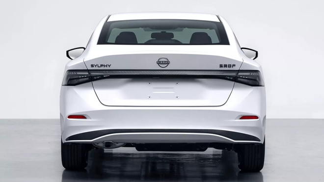 Nissan Sentra - Đàn anh Almera có bản nâng cấp lớn: Bỏ ca lăng khổng lồ, đèn hậu kéo dài bắt ‘trend’, cạnh tranh Mazda3, Civic- Ảnh 3.