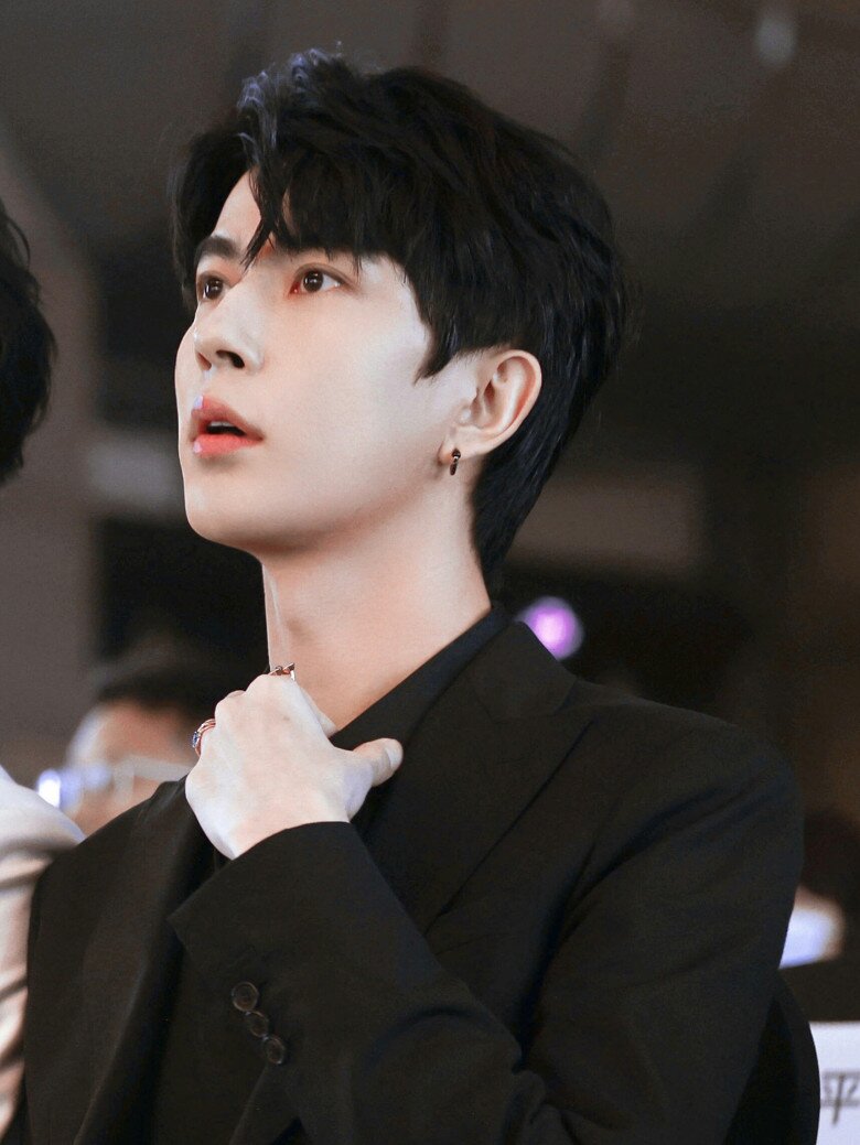 Nhiều người nghi ngờ sự ra đi của Vu Mông Lung không phải một vụ tai nạn đơn thuần.