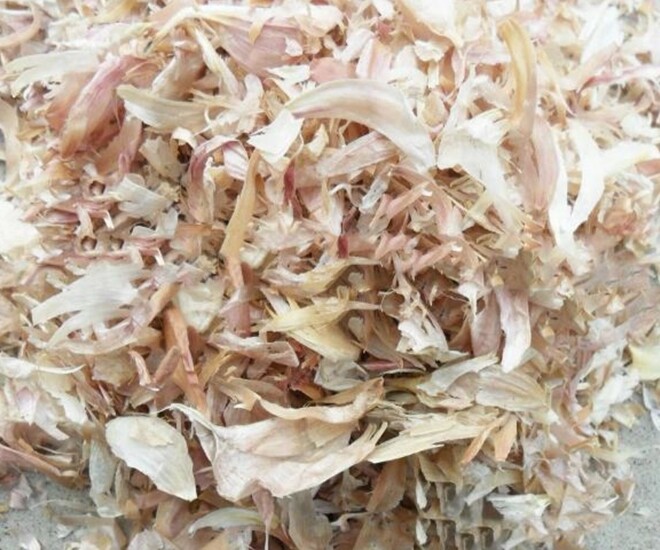 Vỏ tỏi là một “báu vật”, đây là 9 cách sử dụng rất thông minh, tiết kiệm vài trăm nghìn mỗi năm - 1