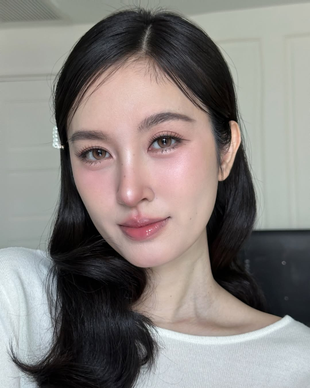 Người đẹp chuyển giới Nong Poy ở tuổi 39 vẻ đẹp amp;#34;thách thức thời gianamp;#34; - 3